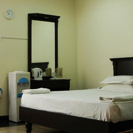 Hotel Annamalai Tiruchirappalli ภายนอก รูปภาพ