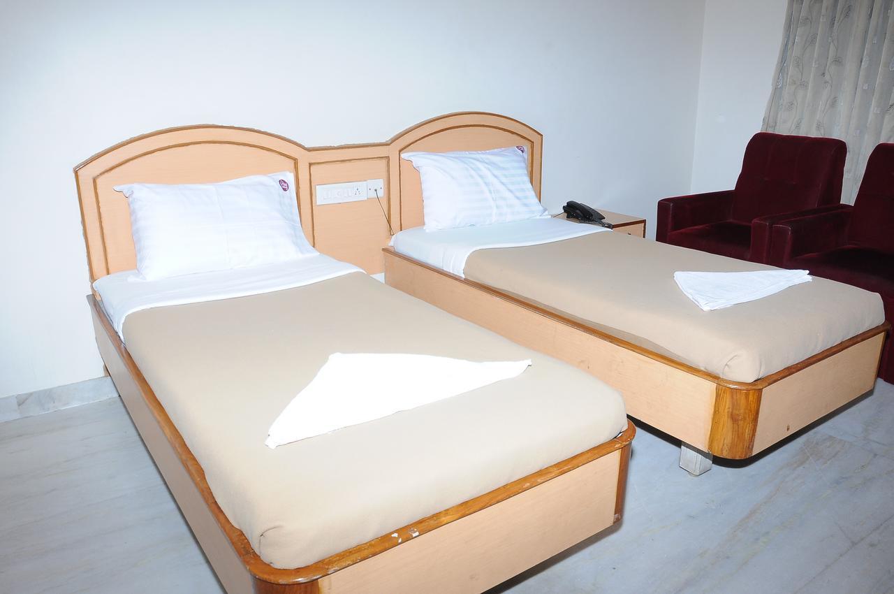 Hotel Annamalai Tiruchirappalli ภายนอก รูปภาพ